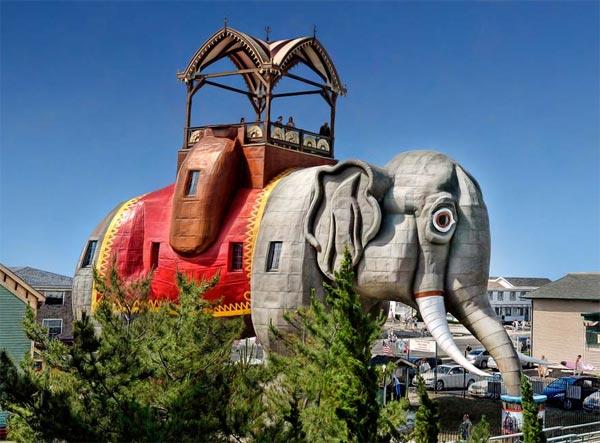 Lucy The Elephant: Roadside Attraction