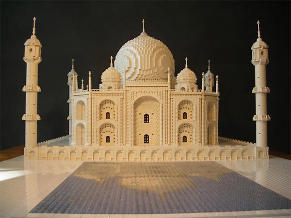 Taj Mahal, India recreated with Lego bricks