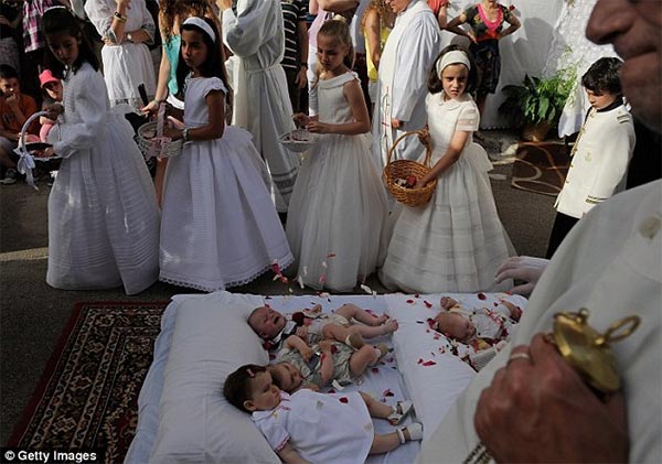 Babies Jumping Festival in Spain