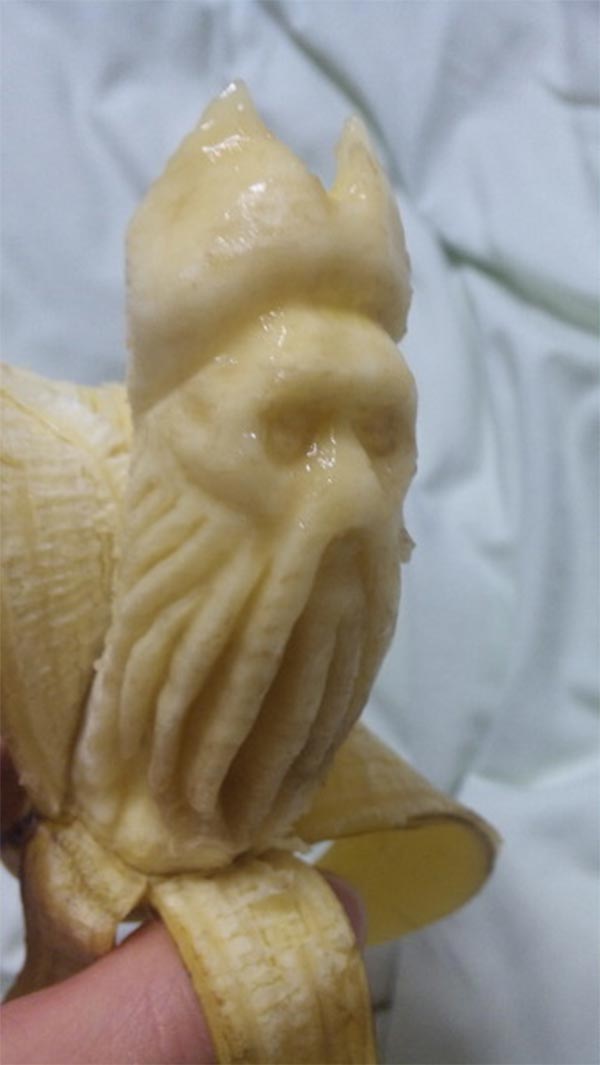 Banana Carving