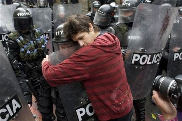 Colombian Students Fighting Riot Police