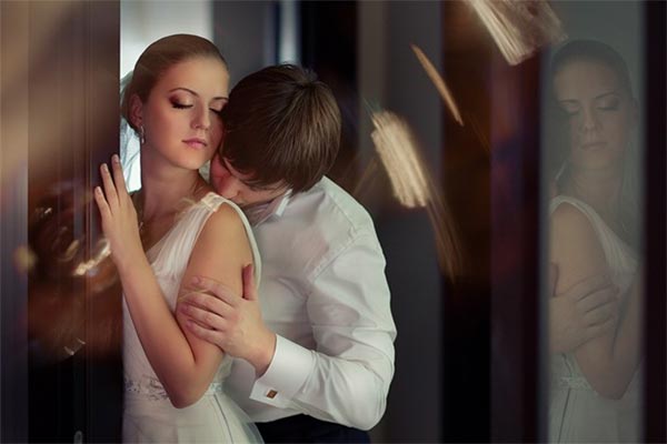 Artistic & Beautiful Wedding Photographs