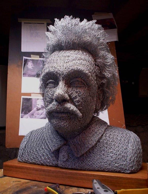 Chicken Wire Sculptures by Ivan Lovatt