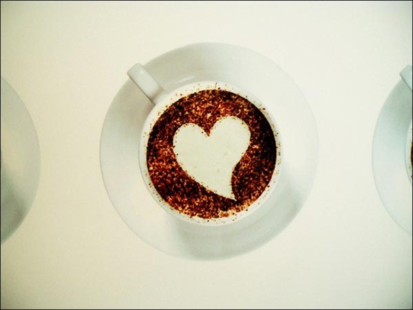 Yummy Latte Art with Beautiful Heart Shapes