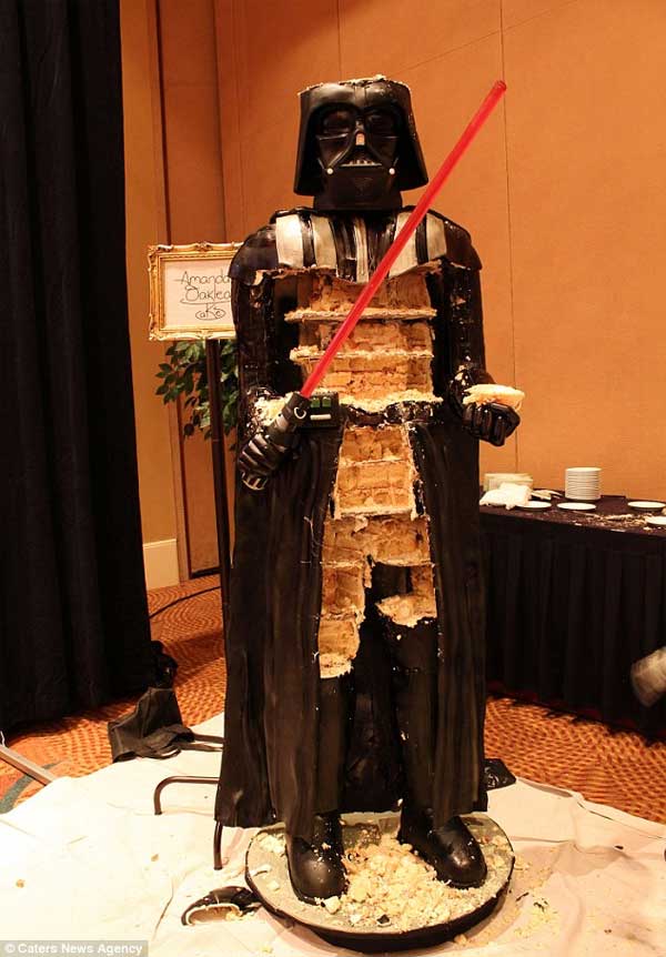 Life-Size Star Wars Darth Vader Cake