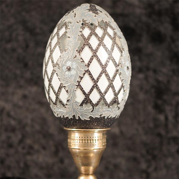 Eggshell Carving