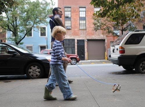 Invisible Dogs on Streets