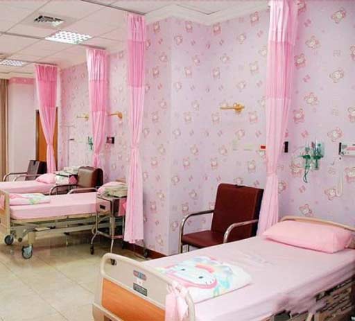 Hello Kitty-Themed Maternity Hospital