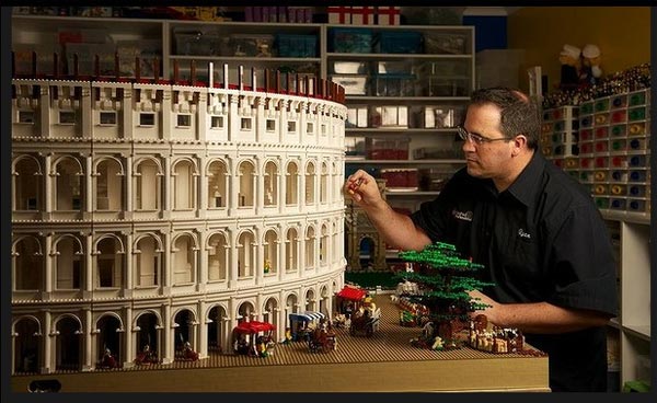 World's First Lego Colosseum