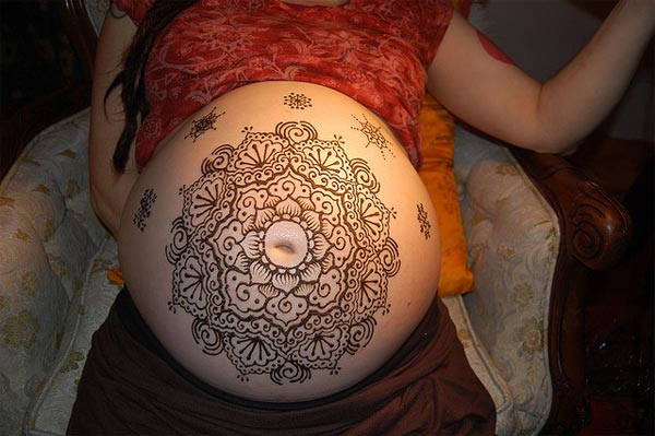 Pregnant Belly with Mehndi Design