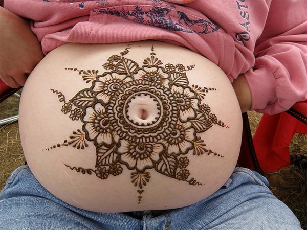 Pregnant Belly with Mehndi Design