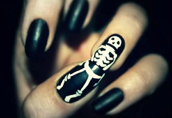 Skeleton Nails