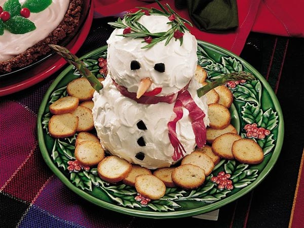 Snowman Cheese Ball