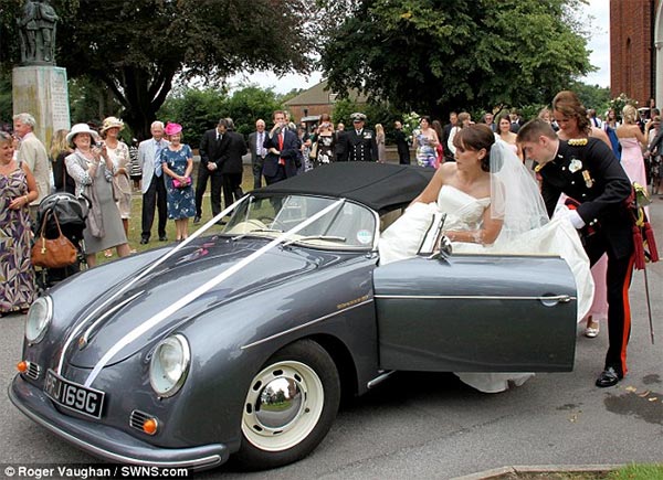 Volkswagen Beetle Converted into Porsche 356