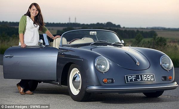 Volkswagen Beetle Converted into Porsche 356