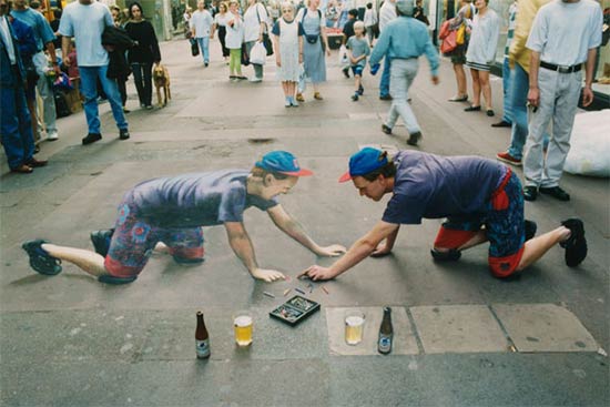 3D Illusion Drawing by Julian Beever