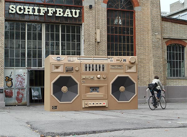 Cardboard Ghettoblaster