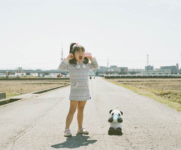 Japanese Dad Takes Conceptual Portraits of His Daughter