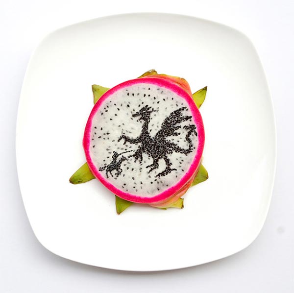 Artist Hong Yi Plays with Her Food For 30 Days