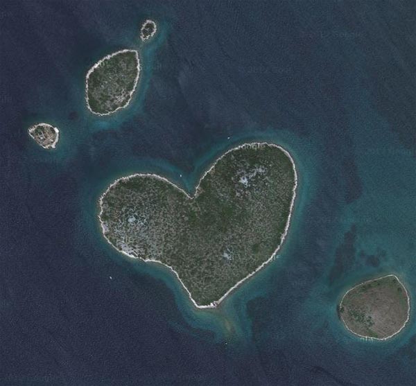 Gigantic Hearts From Above