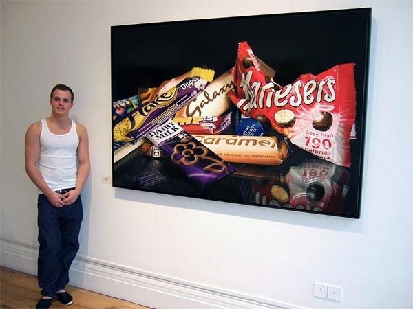 Tom Martin Hyper-Realistic Paintings