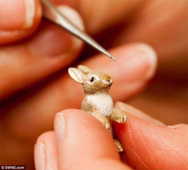 Sadie Campbell Tiny Animal Sculptures
