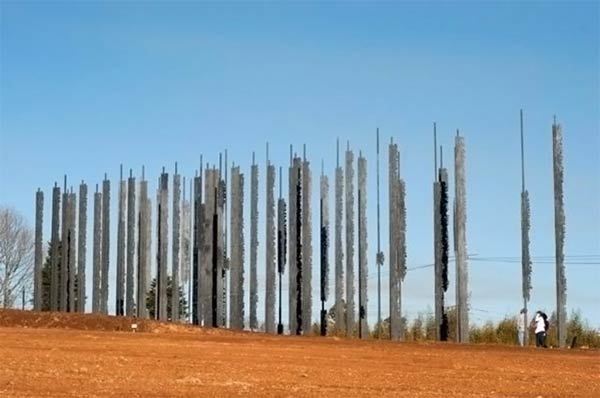 Nelson Mandela Sculpture