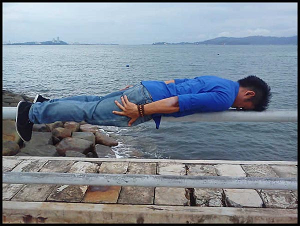 Planking: The Lying Down Game