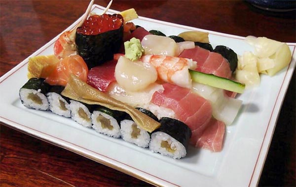 Tank Sushi