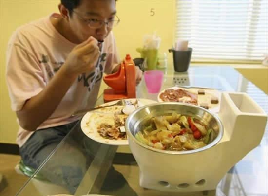 Modern Toilet Restaurant in Taiwan