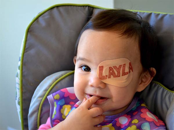 Father Makes Creative Eyepatch For His Daughter