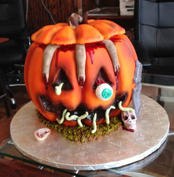 Creepy Halloween Cake Ideas For Inspiration