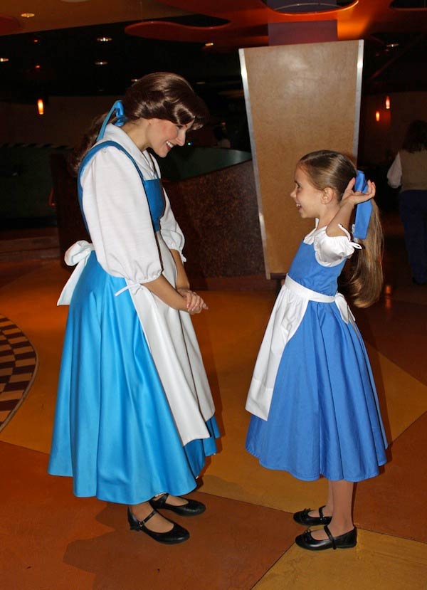 Mother Hand-makes Amazing Disney Costumes for Daughter