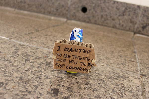 Funny Cardboard Signs Express the Thoughts of Lost Objects