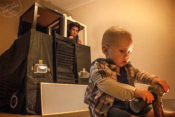 Parents Recreate Famous Film Scenes with Cardboard Box