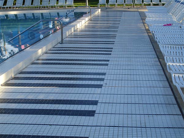 Piano-Shaped Swimming Pool