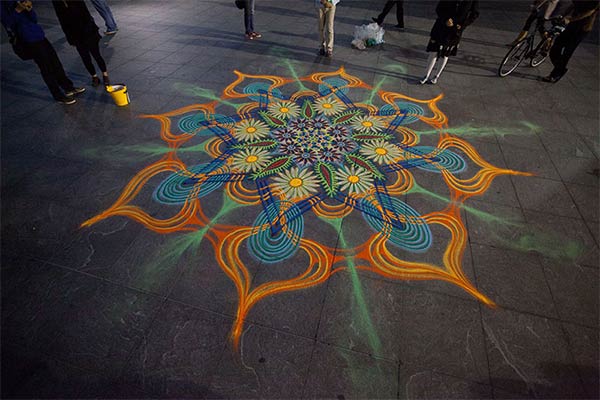 Sand Paintings by Joe Mangrum