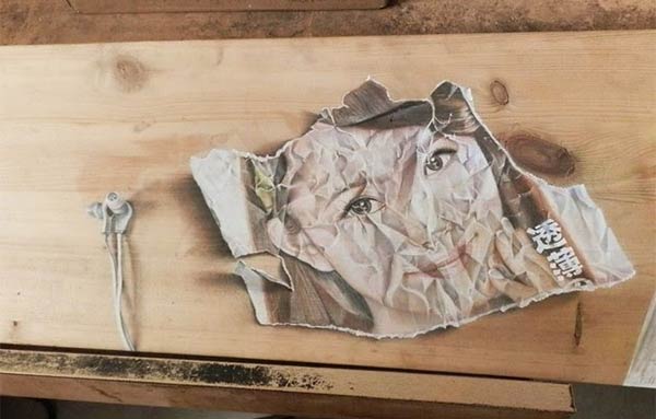 Photo-realistic Drawings on Wooden Boards