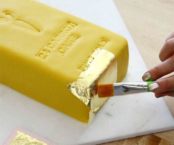 24 Carrot Cake: The Most Expensive-Looking Cake