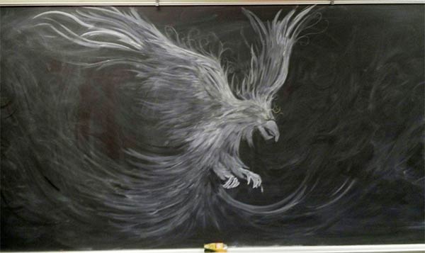 Art Teacher Draws Stunning Chalkboard Drawings