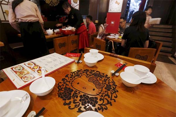 Hello Kitty-Themed Restaurant in Hong Kong