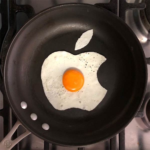 Artist Turns His Breakfast Eggs Into Works Of Art