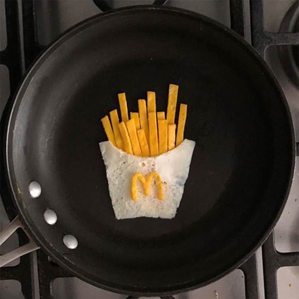 Artist Turns His Breakfast Eggs Into Works Of Art