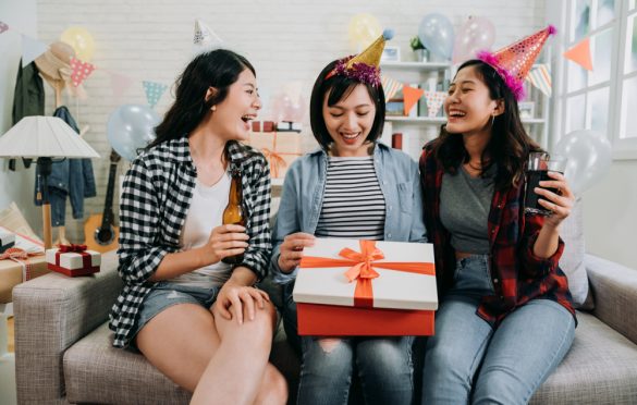 4 Last-Minute Birthday Gifts For Your Friend