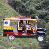 La Chiva Voladora - An Interesting Cable Car Ride