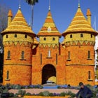 Giant Sculptures Made of Oranges & Lemons